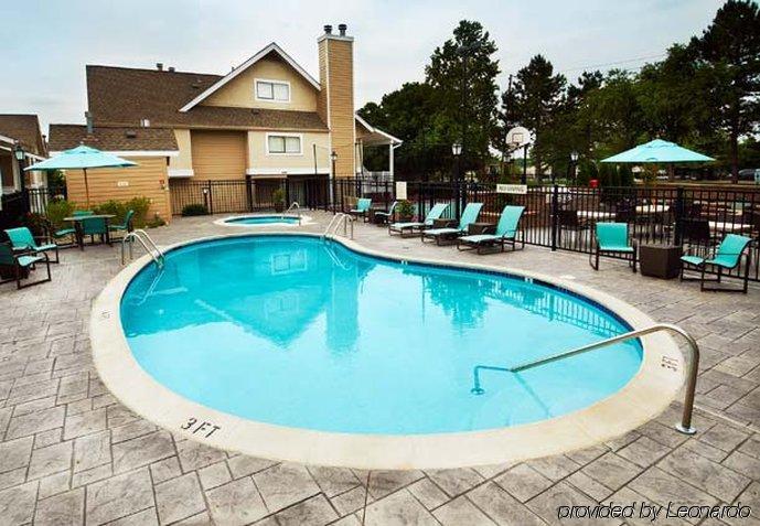 Value Suites Extended Stay - St Louis Maryland Heights Exterior foto